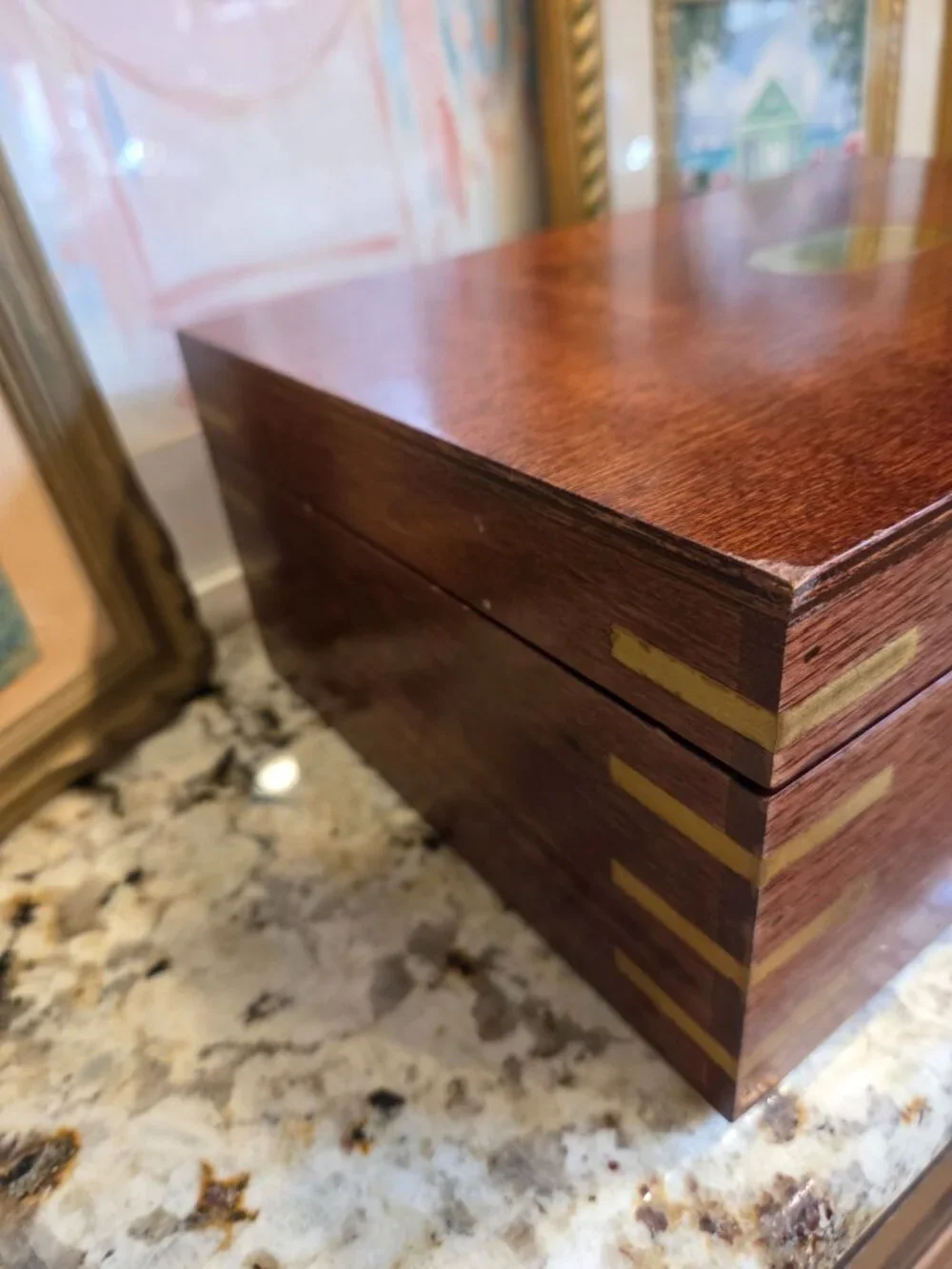 Vintage campaign-style wooden box, resembling a Piffers Khyber-Pass 1880 Box